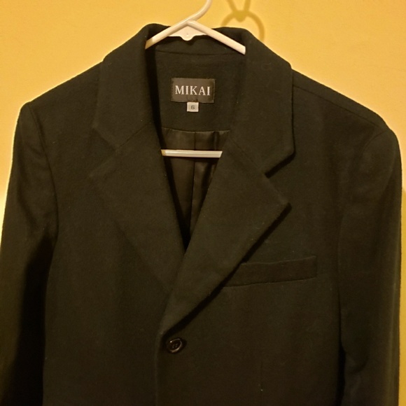 Mikai warm many pockets black coat - Picture 4 of 5